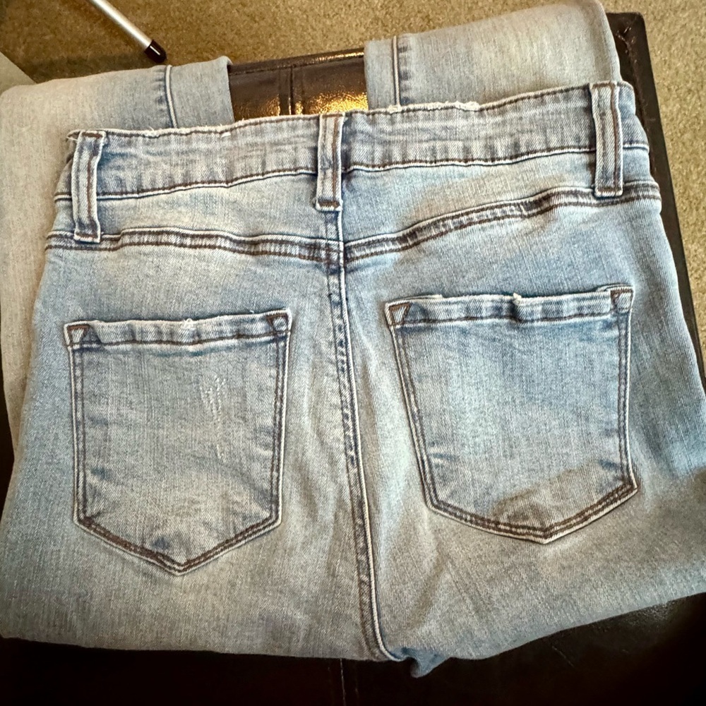 Light Blue Distressed Women's STS Blue Ankle Raw Hem Skinny Jeans.sized 25 - Picture 6 of 8